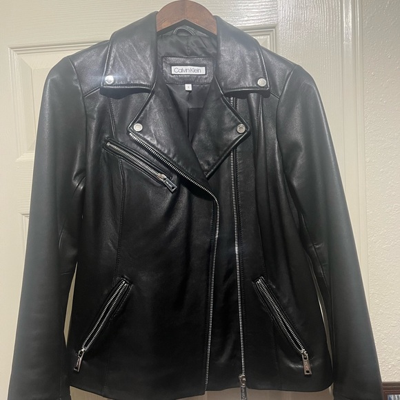 Leather jacket - Picture 6 of 8